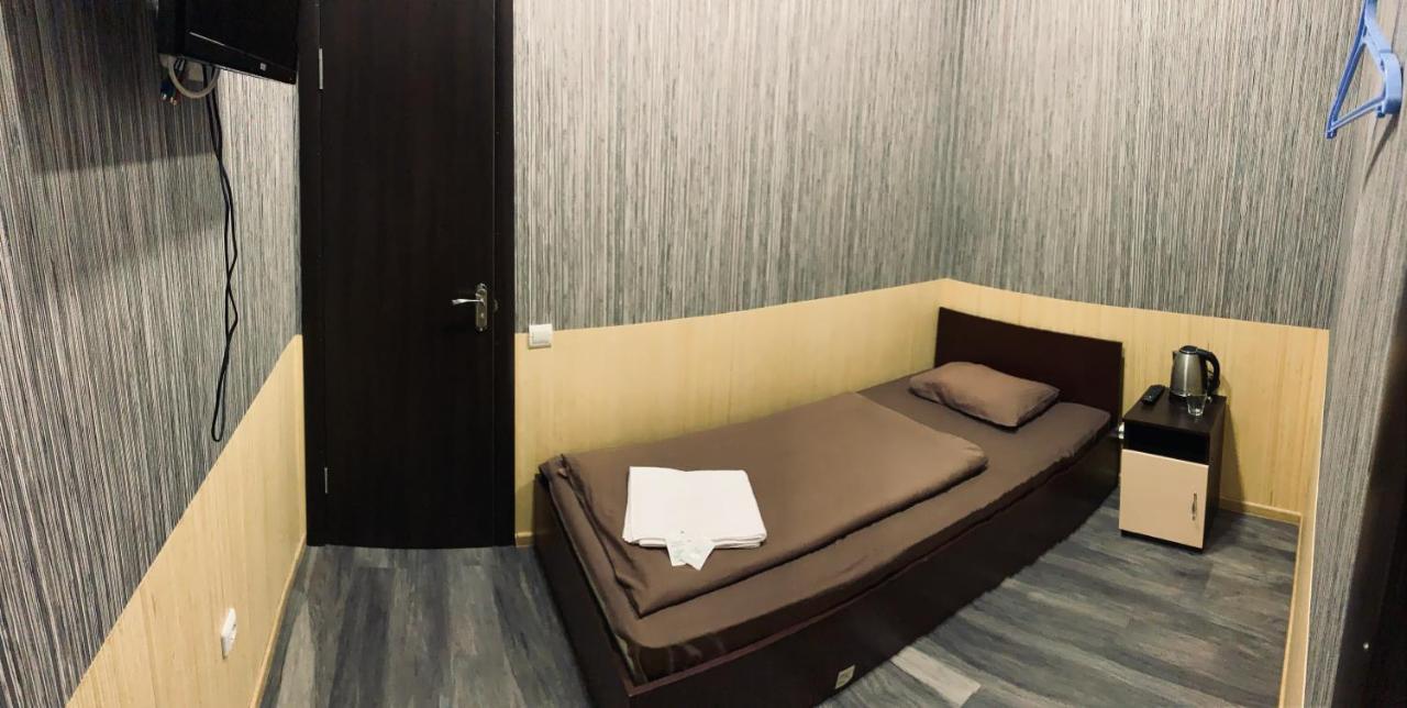 Uno Apart Hotel Kiev Esterno foto