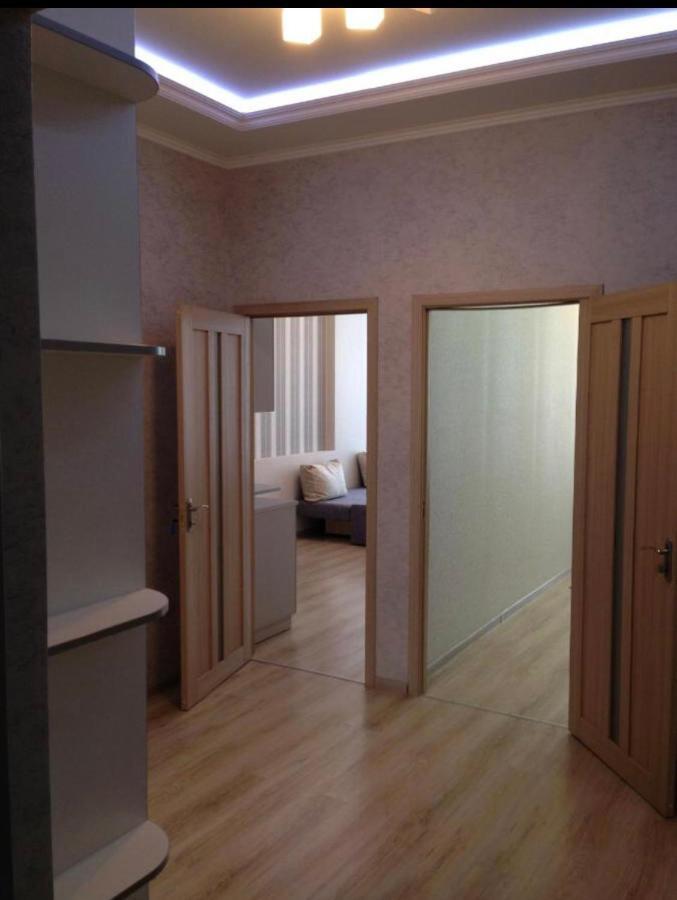 Uno Apart Hotel Kiev Esterno foto